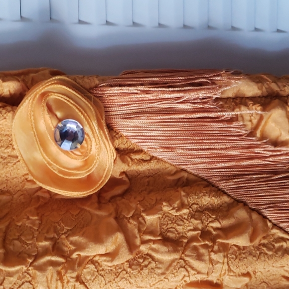 Vintage Pegah Fashions yellow dress, size 14. - Picture 4 of 7